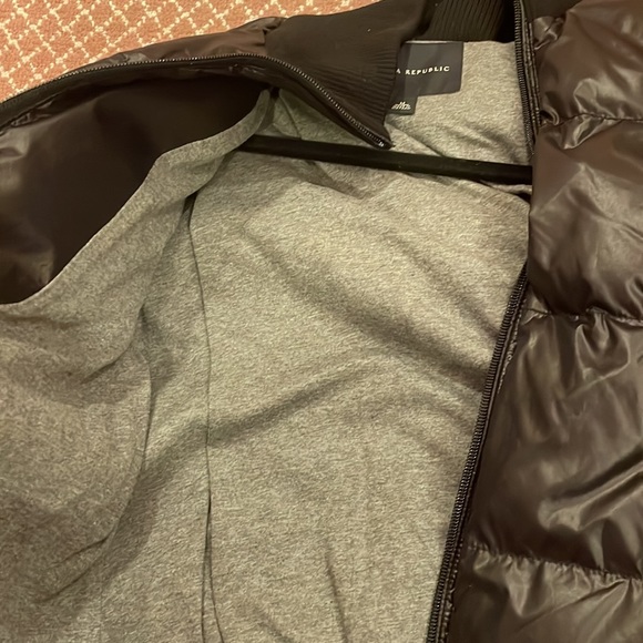 Banana republic puffer bomber jacket with sweater collar and arms - Picture 2 of 5